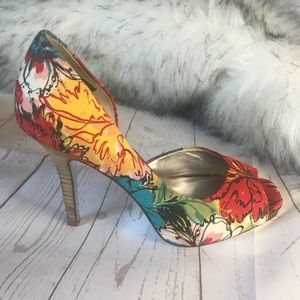 Jessica Simpson Floral Peep Toe Heels 7B
